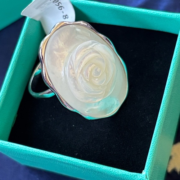 Vintage DK Sterling Silver 925 Mother of Pearl Rose Carved Ring Scalloped Bezel - Picture 8 of 15